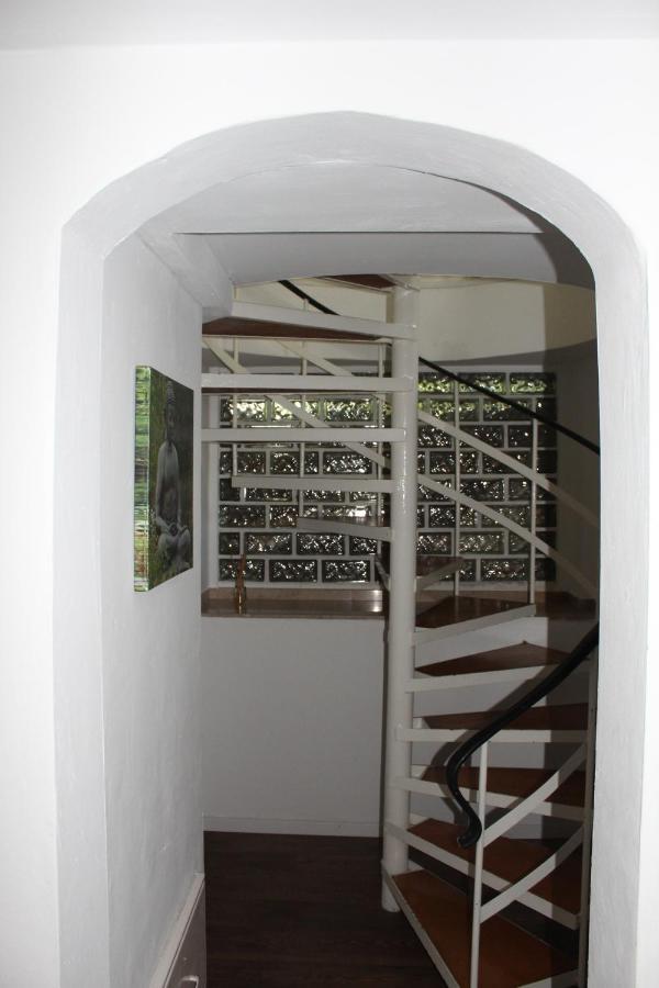 Rivendell 9 Villa Моншау Екстериор снимка